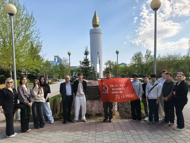 День памяти и уважения: студенты колледжа на площади Памяти!